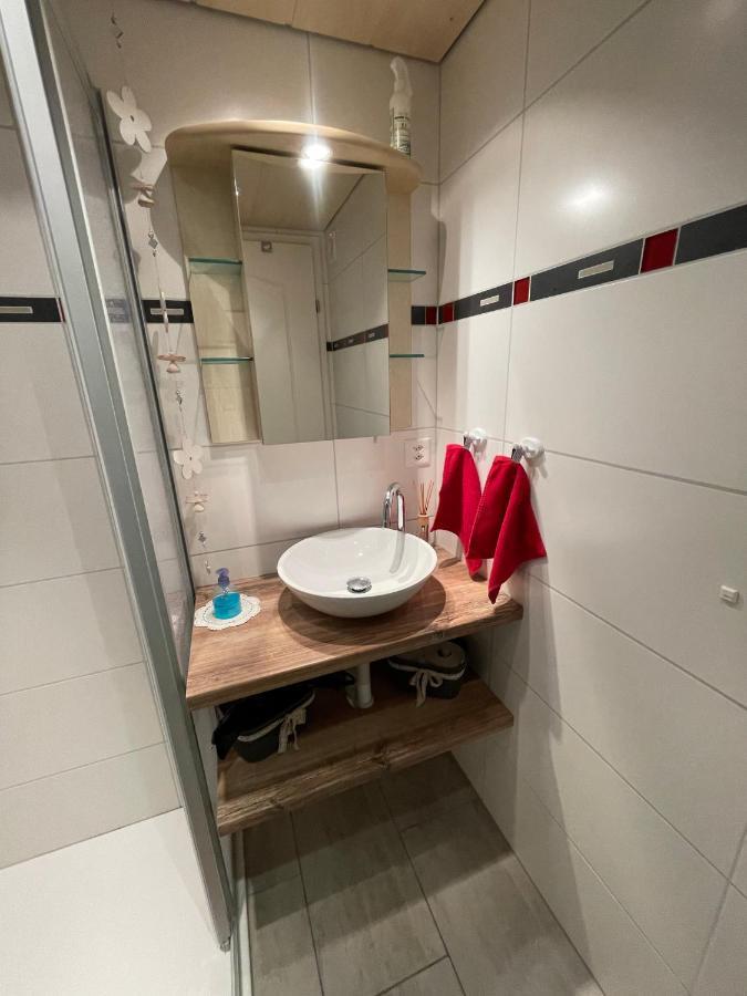 Haelmli Apartment Хайден Екстериор снимка